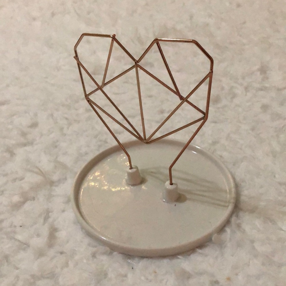 Jewelry holder